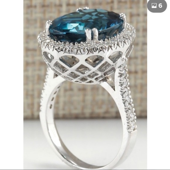 Natural Oval Blue Topaz Gemstone & Sterling Silver - Picture 4 of 4